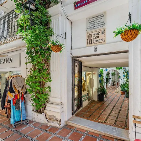 Con Alma Vintage En El Casco Antiguo Marbella
